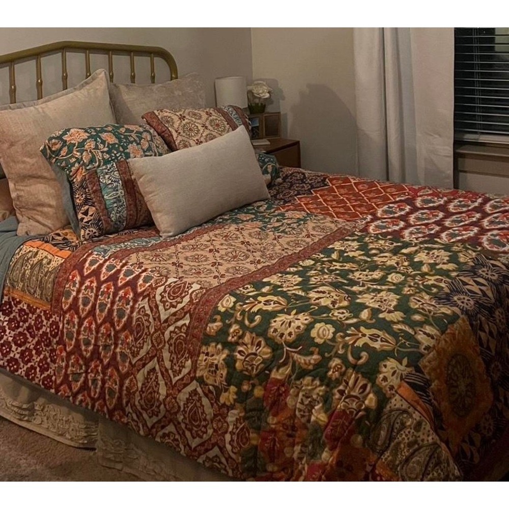Studio D Patchwork Quilt 96x96 Cotton Bohemian Floral Paisley Kantha Bedspread
